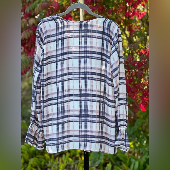 LOFT Ruffled V Neck Blouse Blue Soft Pink - Picture 3 of 3